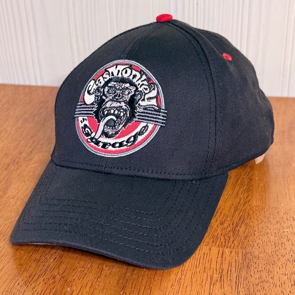 Gas Monkey Fitted Hat Cap 7 1/8-7 1/4 Stretch Black Patch Graphic Bill